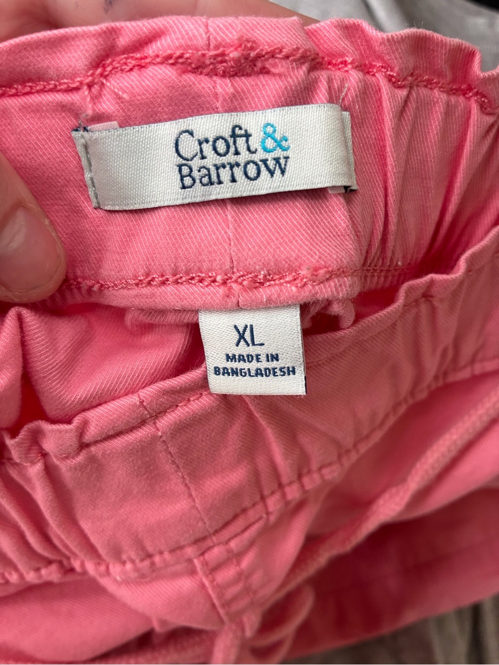 Crof & Barrow Pink Shorts XL - Picture 2 of 3